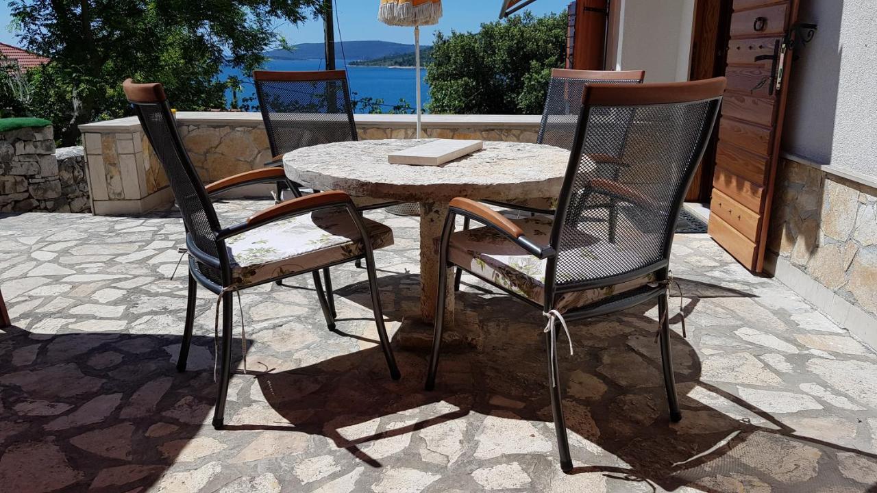 Villa Apartments Oliva Seget Vranjica Exterior foto