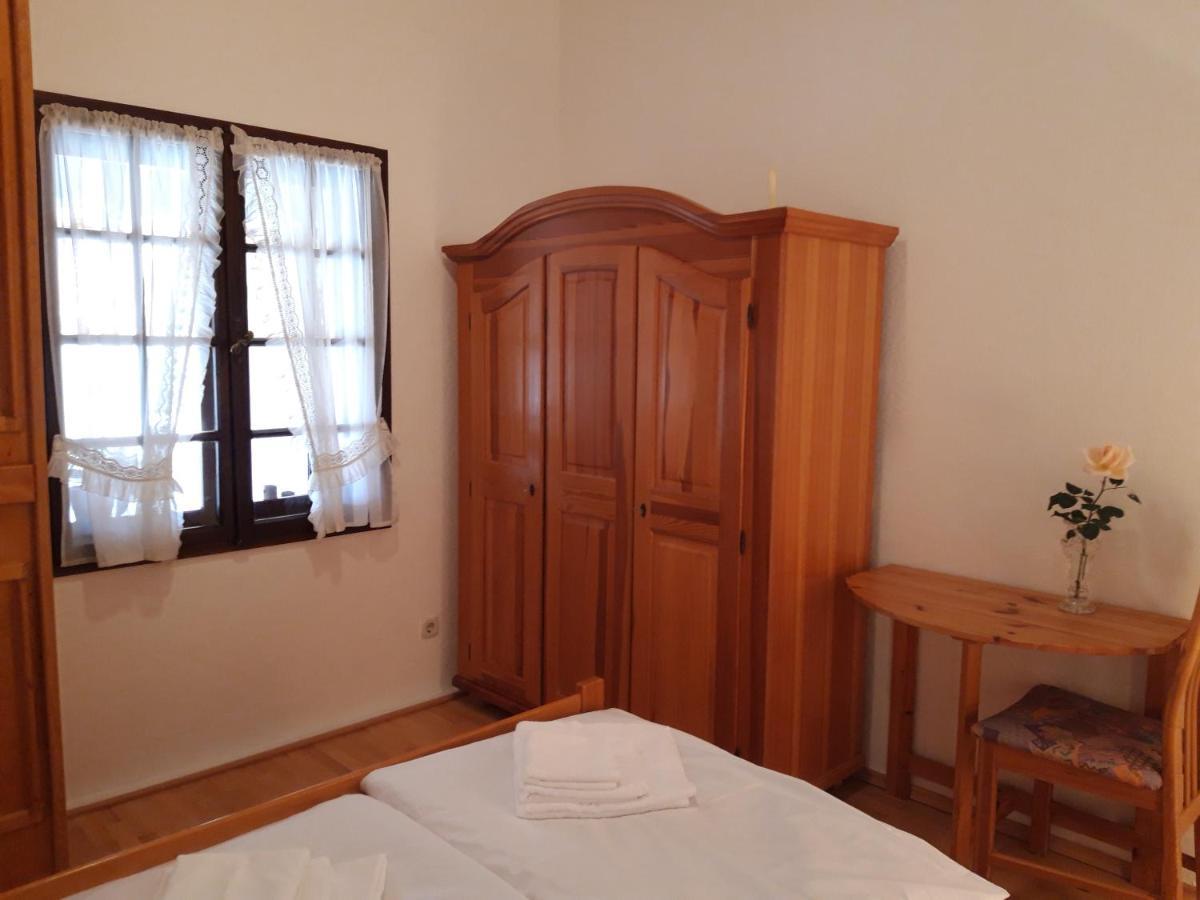 Villa Apartments Oliva Seget Vranjica Exterior foto